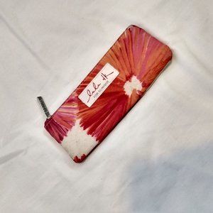 ✰ small make up bag ✰